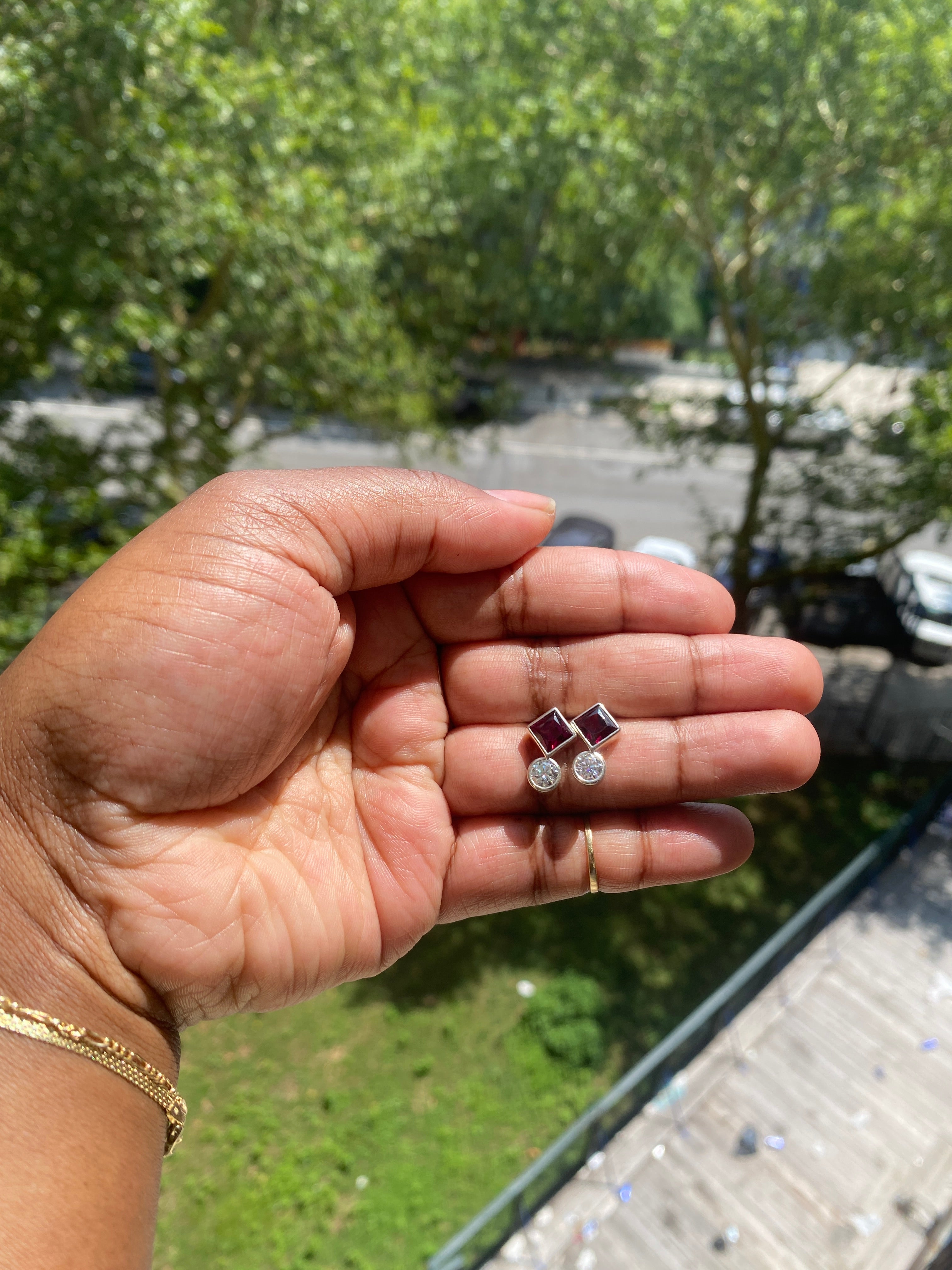 Amirah Earring (Presale)