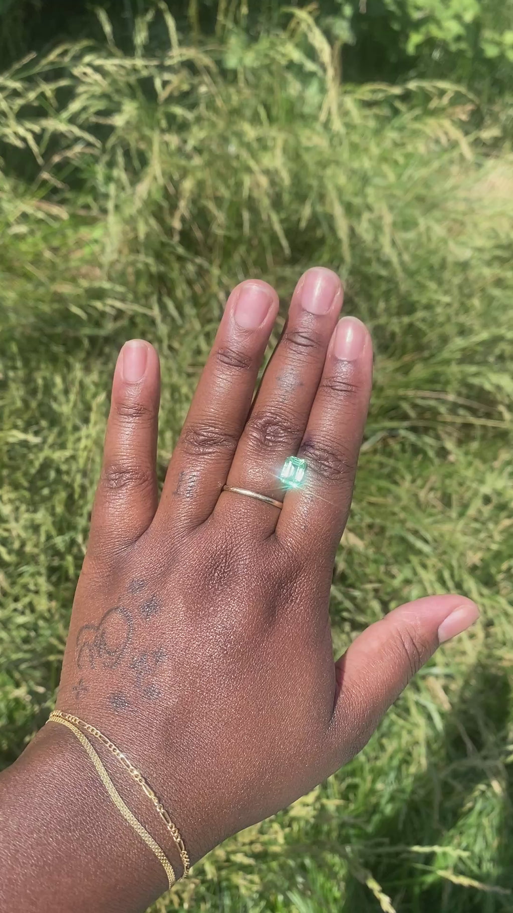 3.25 ct. Lab-Grown Green Emerald Cut Sapphire